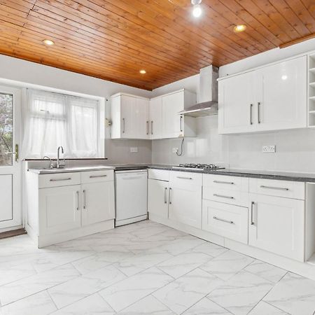 Cozy Stay Apartment Λονδίνο Εξωτερικό φωτογραφία